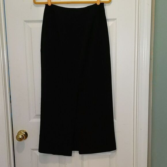 Nine & Company black stretch skirt Sz. 4 EUC - Picture 3 of 5